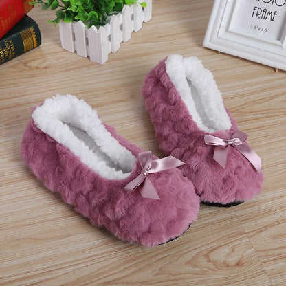 Pantoufles d’intérieur floues pour femmes, hiver, fourrure chaude en peluche, antidérapantes avec adhérence, chaussures d’intérieur moelleuses et confortables pour femmes paresseuses, oreilles de souris, chaussures de