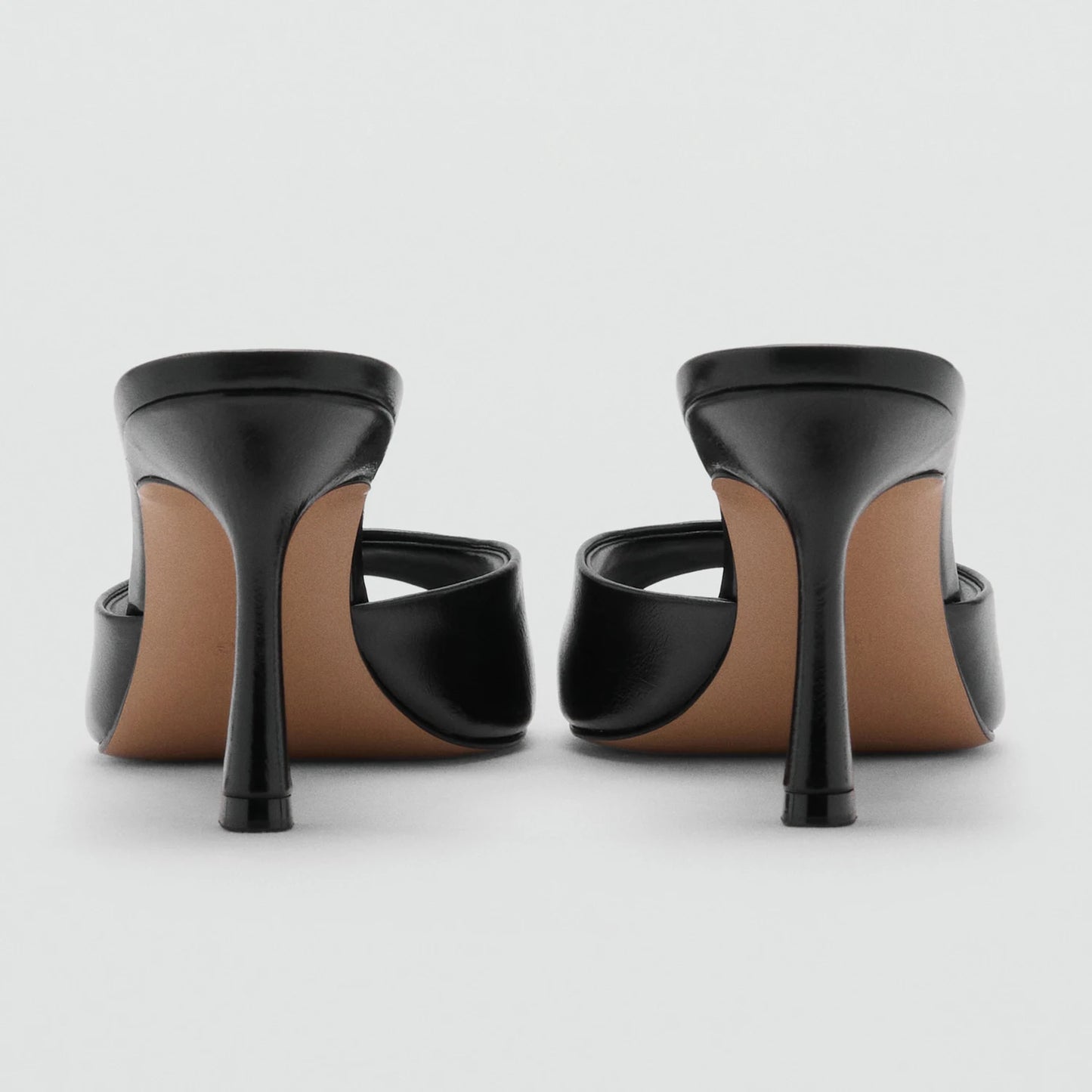Mango2026 Sandales sexy à bout pointu et talon fin, à enfiler, respirantes, nouveau style d’été polyvalent, chaussures plates à enfiler pour femmes