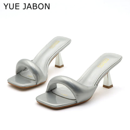 Nouvelles pantoufles pour femmes, sexy, en cuir, à bride arrière, talons aiguilles style romain, élégantes, talon original, bout carré, satinées, à enfiler, chaussures femme Zapatillas