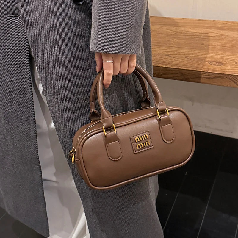 Marque de mode Sac femme cabas d’hiver sac à main et pochette pour téléphone sac hobo de luxe sacoche de voyage et de shopping sac bandoulière et porté épaule pour femme