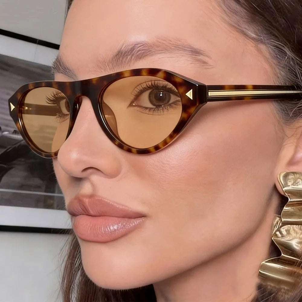 lunettes de soleil vintage petites rondes œil-de-chat pour femmes, nouvelle mode à rivets, sexy, noires léopard, lunettes de soleil tendance pour dames, lunettes d’extérieur modernes