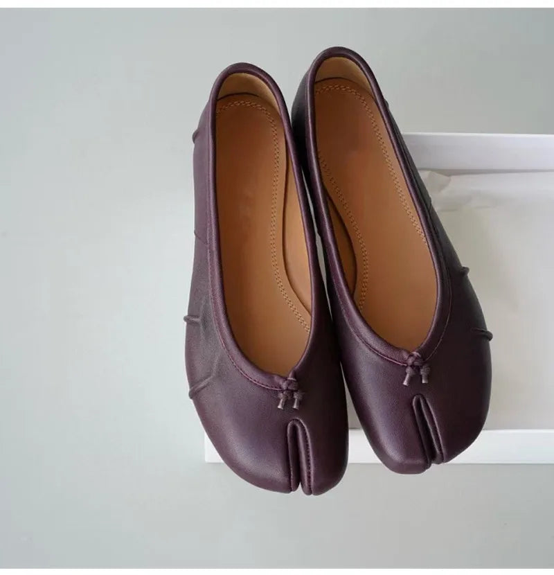 Chaussures plates de ballet pour femmes à bout fendu, chaussures tabi tendance, mocassins décontractés à enfiler, espadrilles en cuir plissé pour femmes, zapatillas mujer