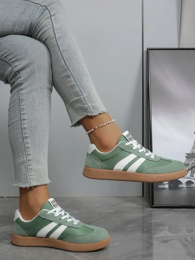 Baskets légères et confortables pour femmes, chaussures de sport tendance à lacets rayées pour femme, baskets décontractées vertes et respirantes, grandes tailles
