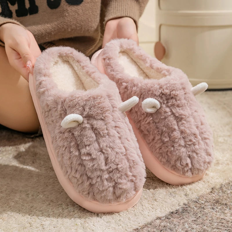 Pantoufles d’hiver pour femmes - Chaussons doublés en polaire pelucheuse, chaussons chauds en coton pour l’intérieur/l’extérieur avec semelle antidérapante