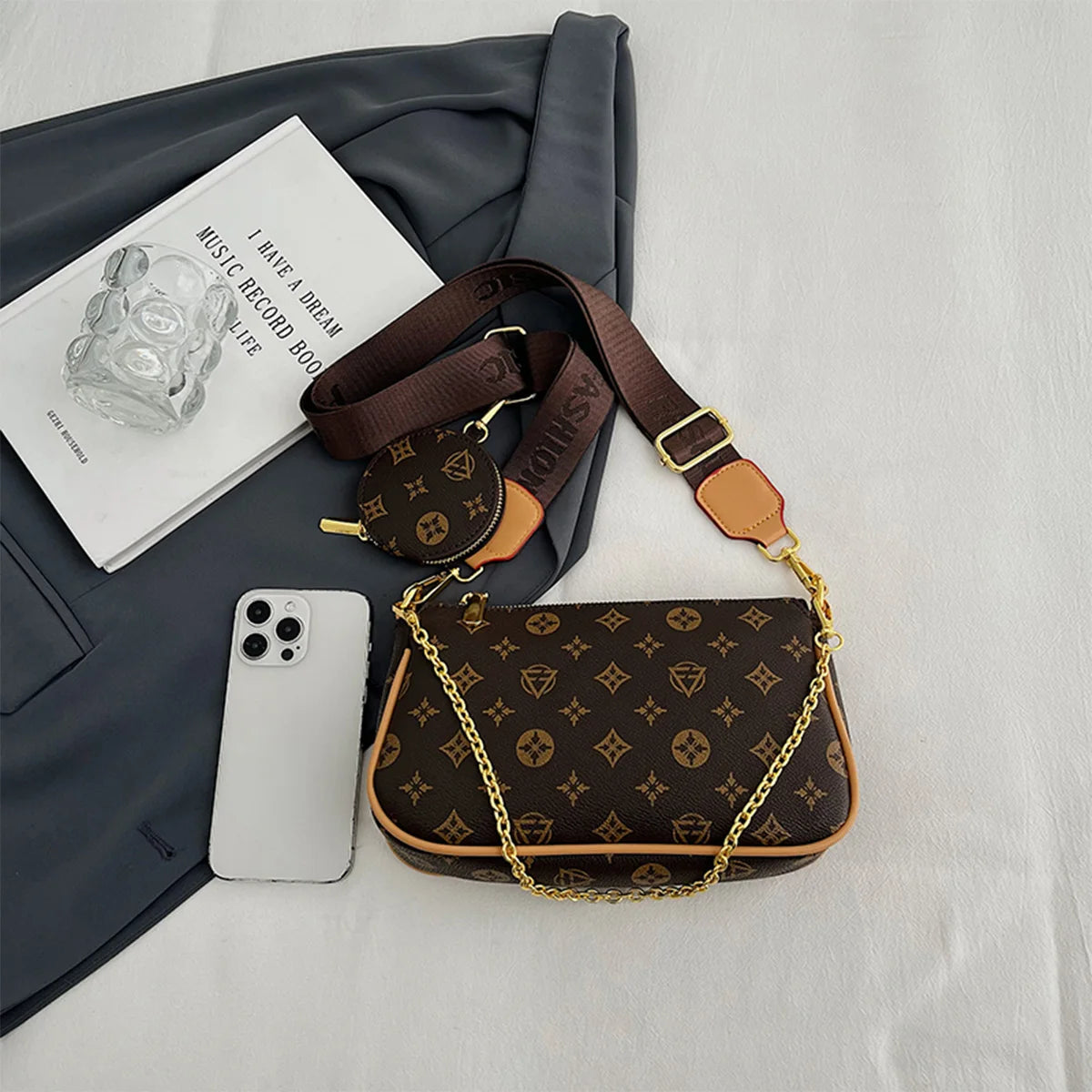 Sac à bandoulière mode pour femme avec imprimé floral et lettres, chaîne, grande capacité, fermeture éclair, sangle ajustable, mini pochette attachée, pour les trajets quotidiens