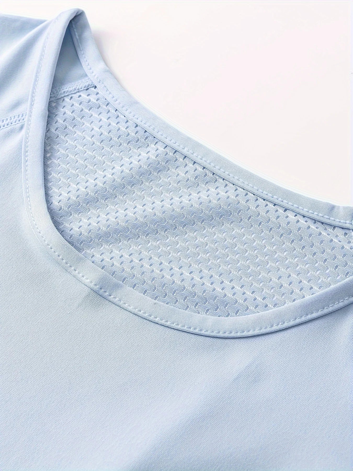 T-shirt de sport pour femmes, été, respirant, dos sexy, tenue de fitness, séchage rapide, haut à manches courtes pour la course, l’entraînement et le yoga