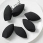 Lot de 2 éponges de maquillage noires en forme d’œuf Beauty Sponge - Sans latex, réutilisables, pour un fond de teint, un contouring et un illuminateur impeccables