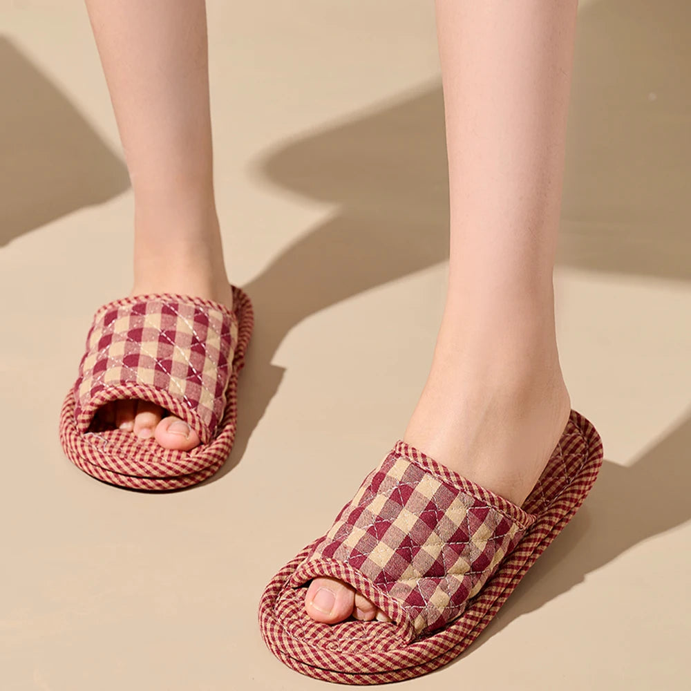 Pantoufles d’intérieur légères en coton doux à motif floral, chaussures de sol rétro et tendance pour la maison, pantoufles antidérapantes pour couple