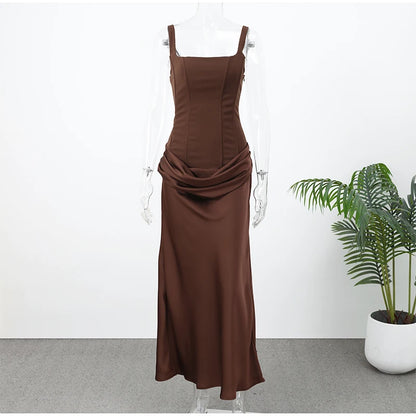 Robe à bretelles plissée unie pour femme col carré sans manches épaules dénudées cintrée à la taille effet amincissant robe de soirée et de fête pour femme 2025