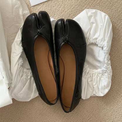 Chaussures plates de ballet pour femmes à bout fendu, chaussures tabi tendance, mocassins décontractés à enfiler, espadrilles en cuir plissé pour femmes, zapatillas mujer