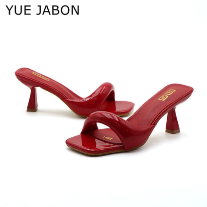 Nouvelles pantoufles pour femmes, sexy, en cuir, à bride arrière, talons aiguilles style romain, élégantes, talon original, bout carré, satinées, à enfiler, chaussures femme Zapatillas