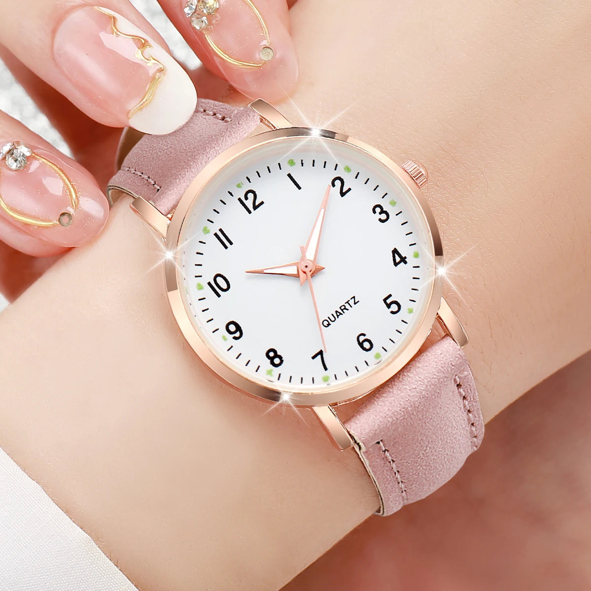 Montre de mode décontractée pour femme avec cadran arabe, bracelet en cuir, mouvement à quartz, montre pour femme, horloge pour filles, cadeau