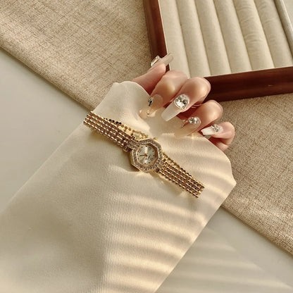 Montres pour femmes de marque haut de gamme, montres-bracelets de luxe, montre mode pour femme en or, montre bracelet élégante pour femme, horloge élégante pour femme, montre femme