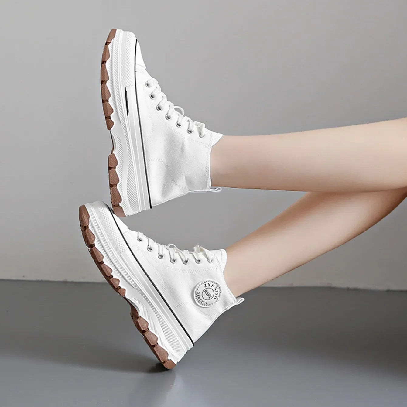Chaussures en toile pour femmes 2024, baskets décontractées à plateforme avec étoiles, chaussures de sport et de course en toile, chaussures de tennis, baskets de marche d’extérieur.
