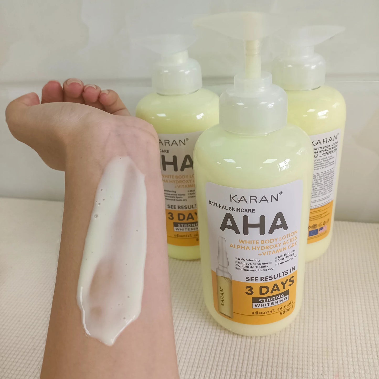 Crème corporelle blanchissante 500 ml aux acides hydroxy AHA, vitamines C&E, lotion corporelle hydratante éclaircissante, élimine les marques d’acné, soin de la peau