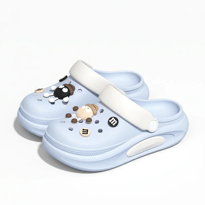 Sabots d’été pour femmes avec jolis charms 3D, sandales de jardin, chaussons de plage légers en EVA souple, chaussures d’extérieur antidérapantes à semelle épaisse et tendance