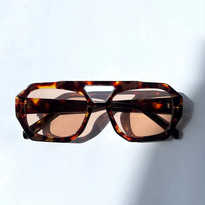 Lunettes de soleil rétro à double pont pour femmes, grande monture léopard dégradé thé, lunettes tendance de luxe de créateur, lunettes de soleil pour hommes